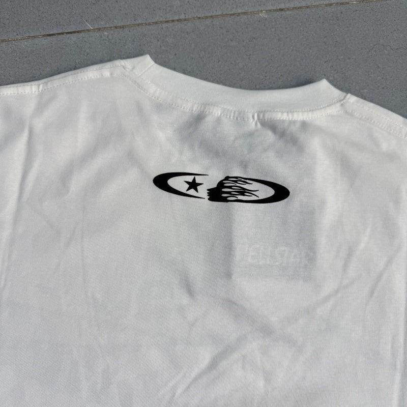 Vintage-style American T-shirt Clean White Base Angular Star Mark Print