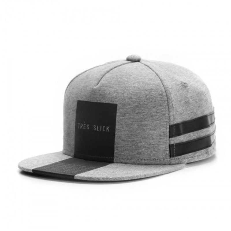 Trendy flat brimmed snapback hatsbreathable sunshade