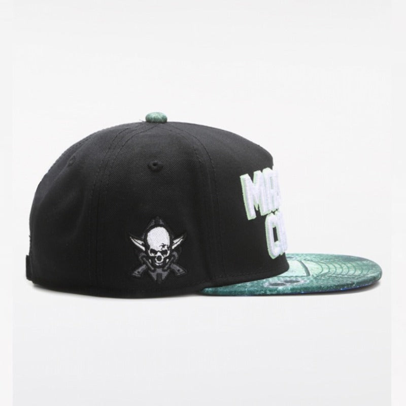 Trendy flat brimmed snapback hatsshade