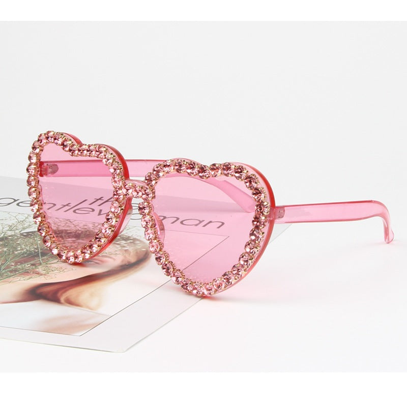 Trendy punk glasses diamond heart-shaped shade