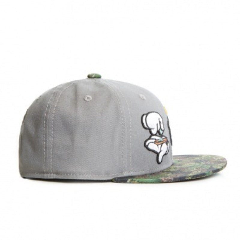 Trendy flat brimmed snapback hats