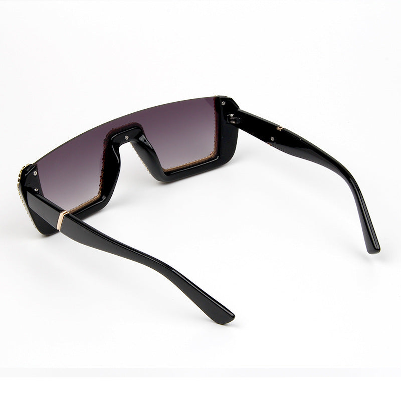 Trendy punk glasses retro sunshade