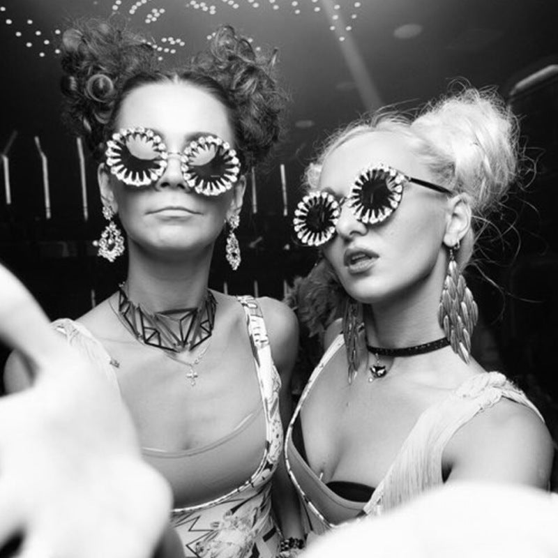 Trendy punk glasses round frame uv protection diamond