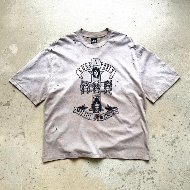 Unisex Vintage T Shirts Saint X Guns N' Roses Collaboration: Heavyweight 280g fabric (post-wash weight); vintage single-stitch construction with blind-stitch hems; heavy-duty garment processing featuring spray-on whiskering, enzyme-abrasion wash, and