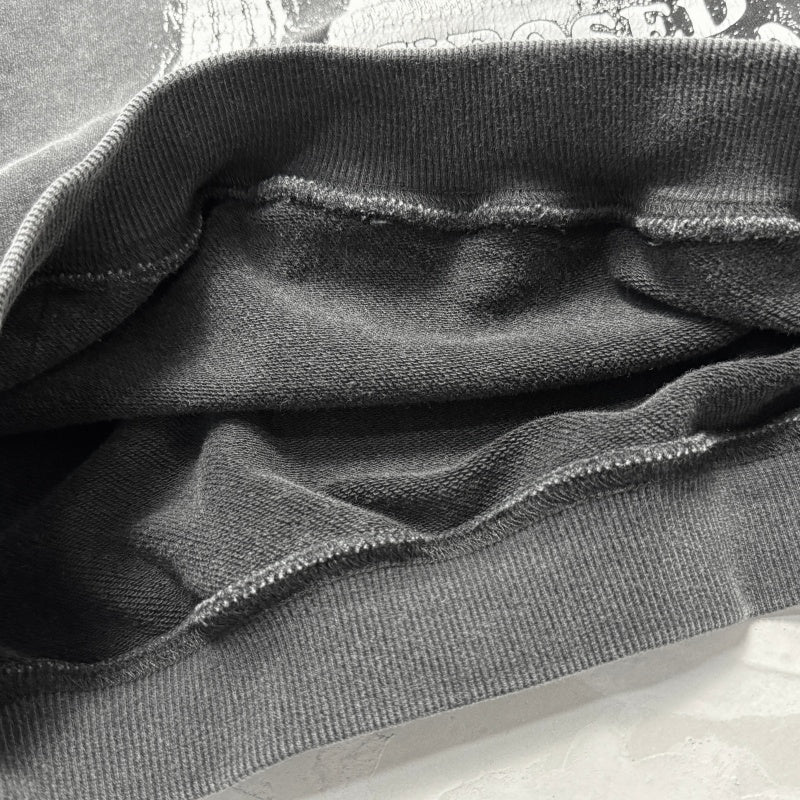 Unisex Vintage Hoodie  Vertical-crack print; Asut enzyme-abrasion wash for a natural, faded look; pockets removed after washing.