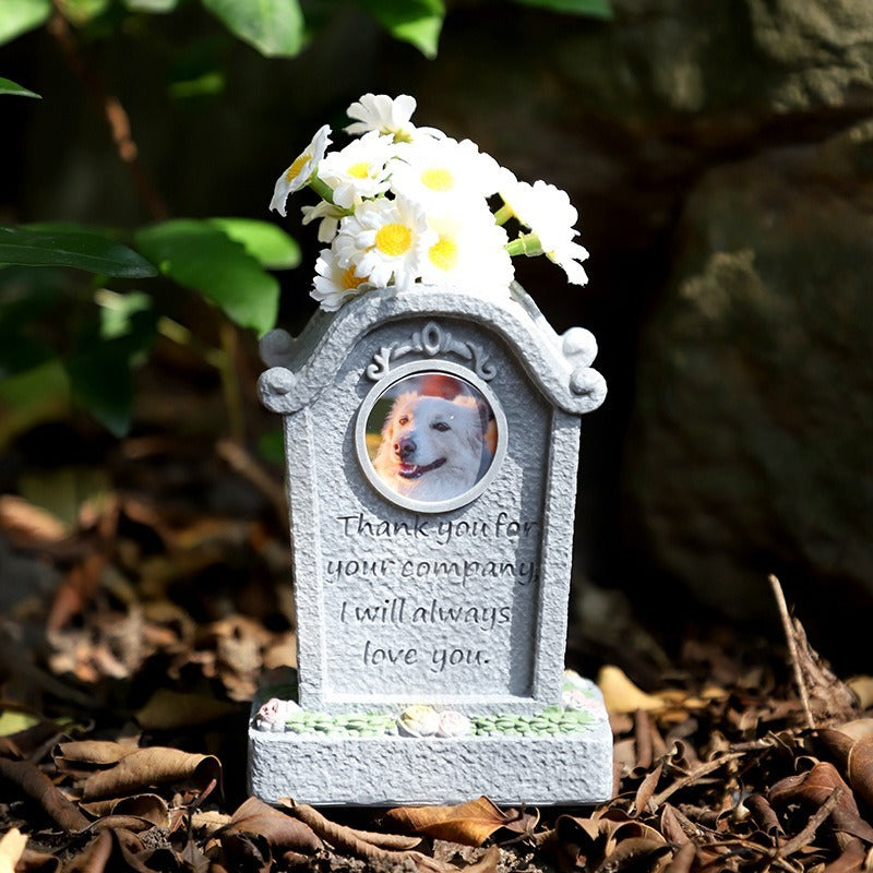 Pet Grave Marker Cross-border Amazon Creative Pet Cat Dog Funeral Tombstone Ornament Resin Outdoor Garden Pet Monument