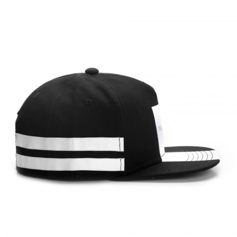 Trendy flat brimmed snapback hatstres slick cap summer