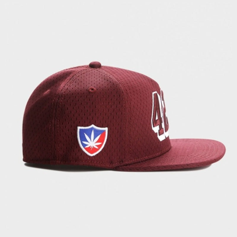 Trendy flat brimmed snapback hatssummer breathable mesh mesh for men and women neutral