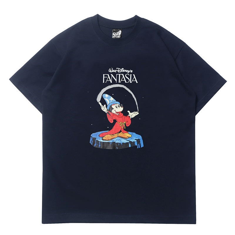 Mens T-shirt Vintage American-style Trendy graphic print featuring Mickey Mouse performing a magic trick