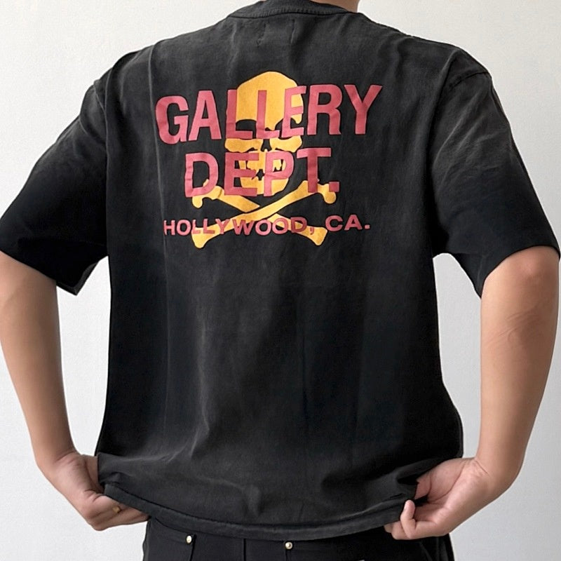 Unisex Vintage T Shirts GALLERY DEPT. 26SS Hollywood Exclusive Street-Style T-Shirt: Multi-zone garment spray-distressing, hand-distressed hem, enzyme-stone wash finish, and vintage-style top-and-bottom blind stitching.