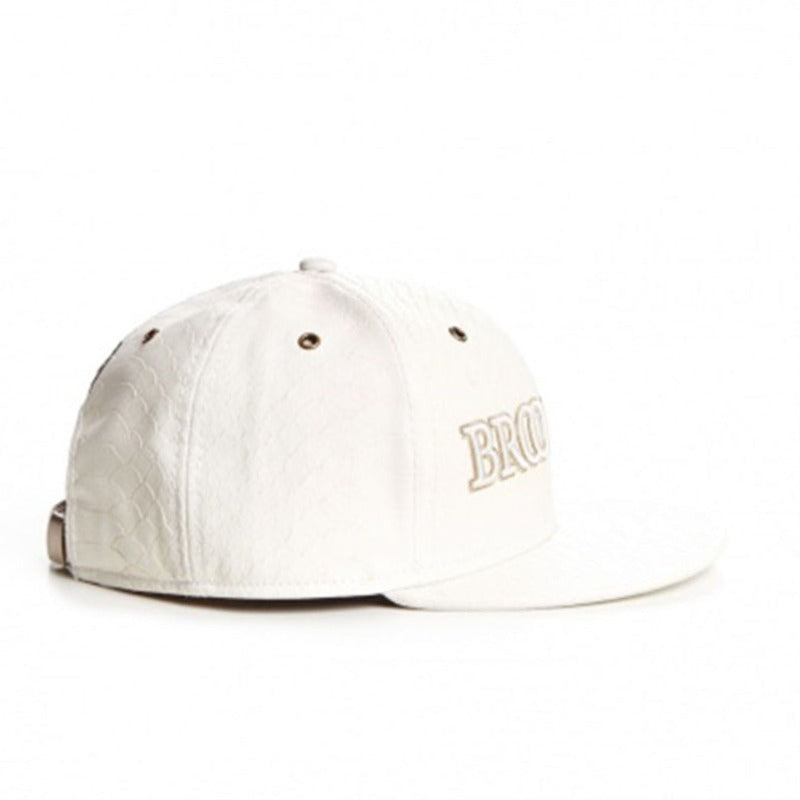 Trendy flat brimmed snapback hatsleather brooklynletter