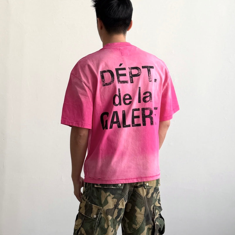 Unisex Vintage T Shirts GALLERY DEPT. 26SS South Beach Exclusive Street-Style T-Shirt: Multi-zone garment spray-distressing, hand-distressed hem, enzyme-washed finish, and vintage-style double-needle stitching.