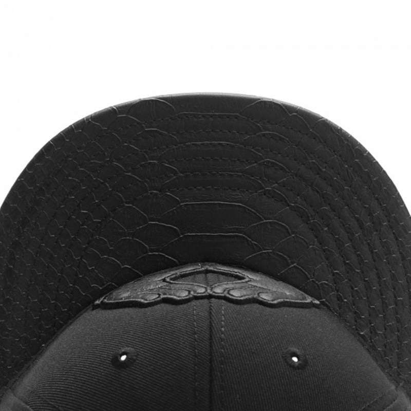 Trendy flat brimmed snapback hatsshade