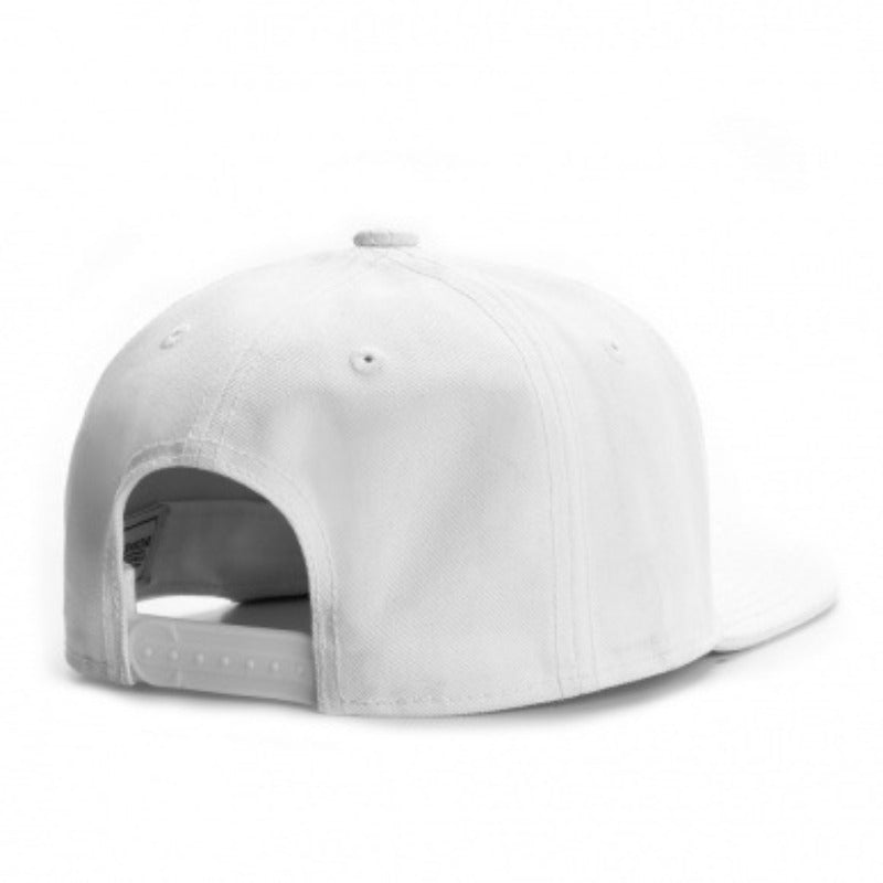 Trendy flat brimmed snapback hatsblank light board