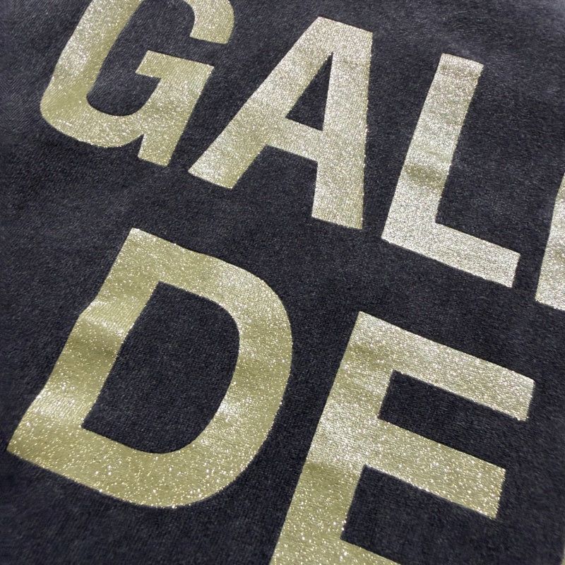 Unisex Vintage T Shirts GALLERY DEPT. 26SS THE WORLD IS OURS Limited Edition: Heavyweight, washed-and-distressed streetwear T-shirt featuring a boxy, cropped punk-inspired fit.