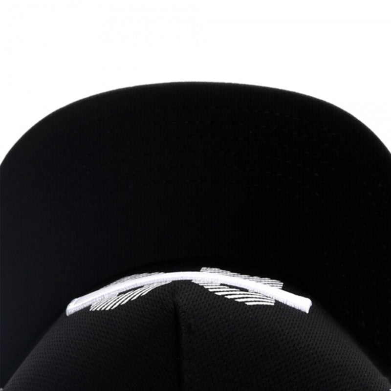 Trendy flat brimmed snapback hats