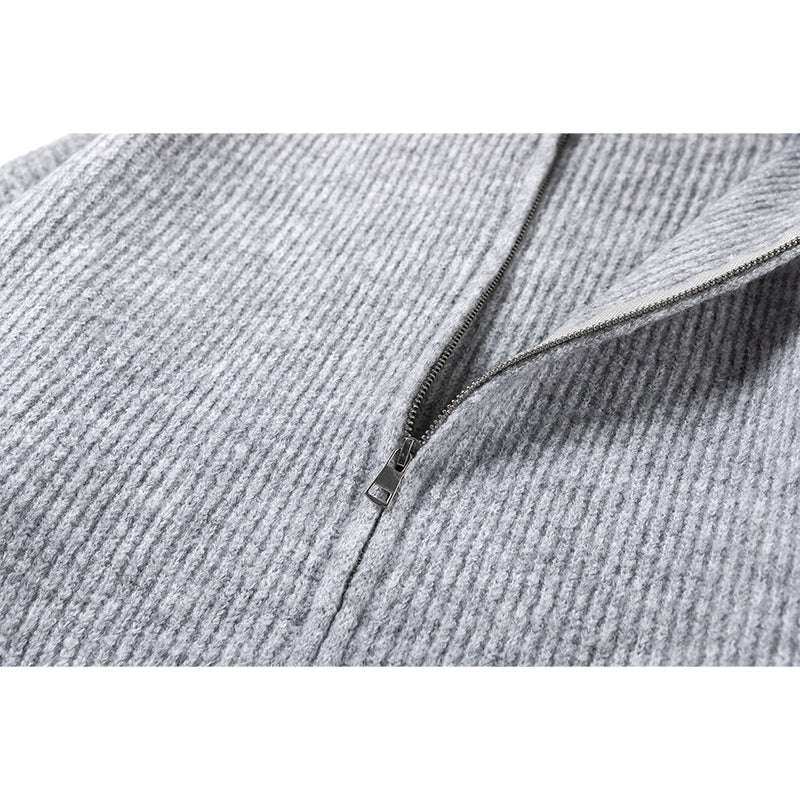 Unisex Sweater Stylish Warmth for Autumn and Winter