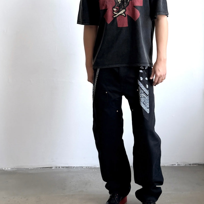 Unisex Vintage T Shirts Saint × Red Hot Chili Peppers Collaboration: Heavyweight 280g pure cotton fabric (post-wash weight), featuring vintage single-stitch and heaven-and-earth (blind stitch) construction, finished with a heavy enzyme-milled wash.