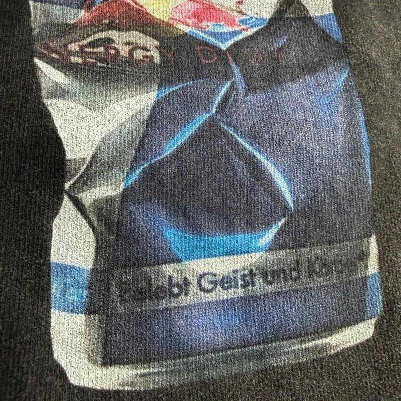 Unisex Vintage T Shirts Saint × Red Bull Limited Edition Collaboration T-Shirt. Features authentic-spec heavyweight fabric (280g post-wash weight) and vintage single-stitch/blind-stitch construction. Finished with enzyme grinding, sandblasting, and d