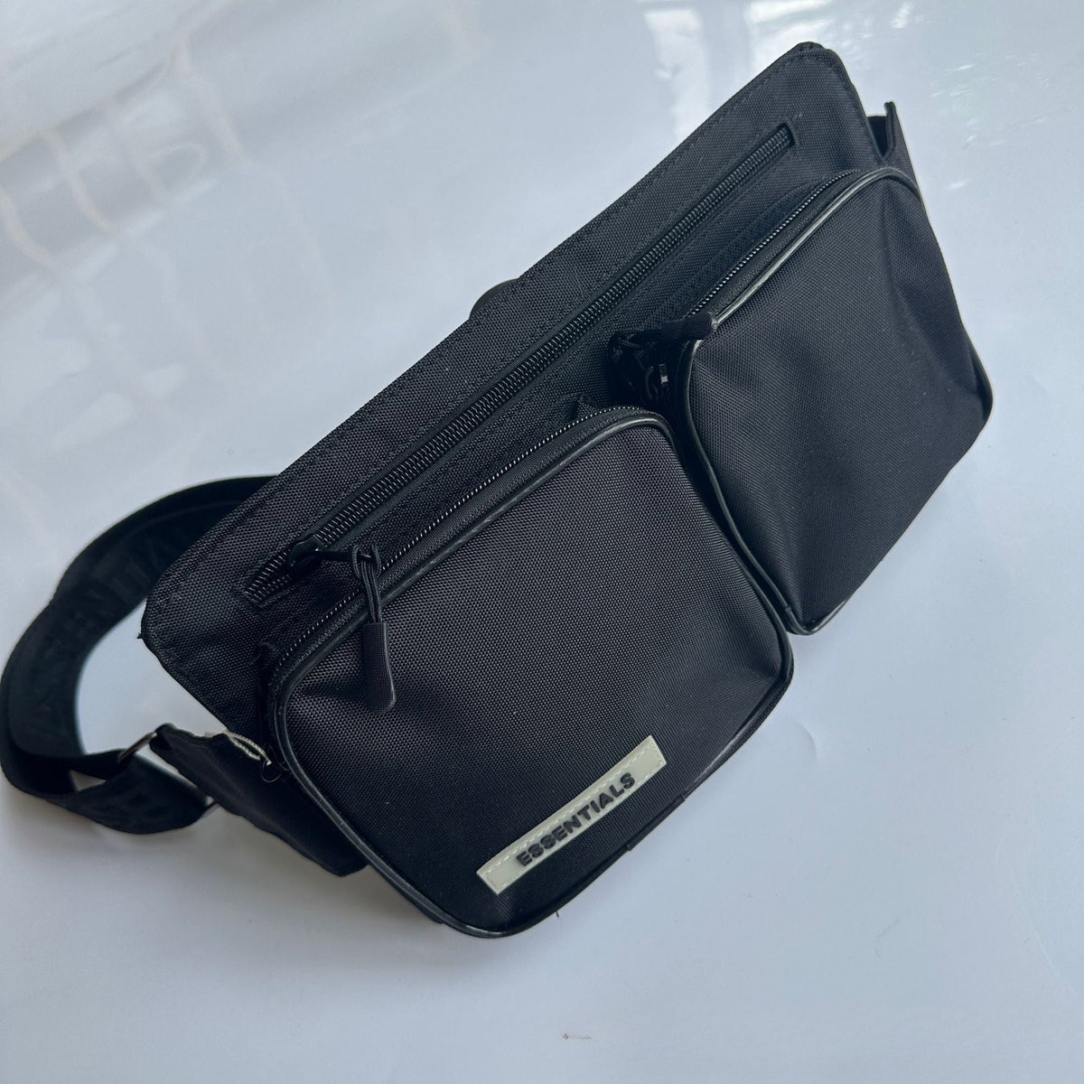Men Fog Essentials Bag ESS Men's Black Crossbody Breast Bag Tooling Bag
