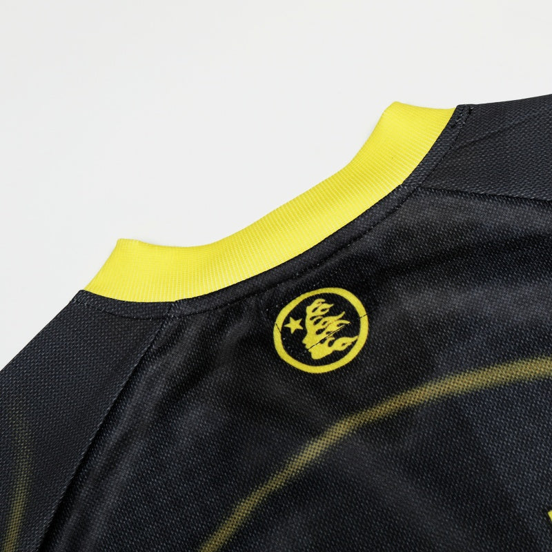 Vintage-style American T-shirt High Contrast Black And Lime Soccer Jersey Print