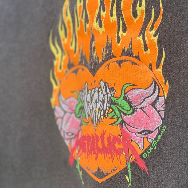 Unisex Vintage T Shirts Metallica Flower Skull â€?a limited-edition, one-of-a-kind (1-of-1) piece featuring a Fear of God-style graphic, printed on a heavyweight, vintage-washed base garment.