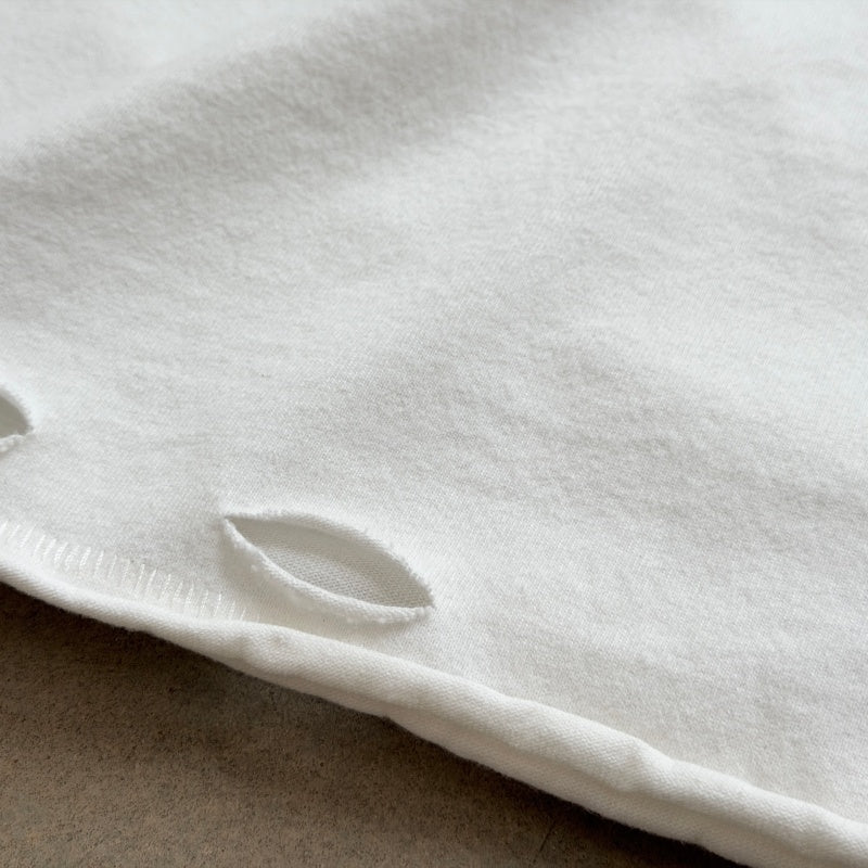 Unisex Vintage T Shirts Heavyweight 320g fabric (matching the original specifications even after washing); vintage construction featuring single-stitch and heaven-and-earth (blind stitch) detailing.