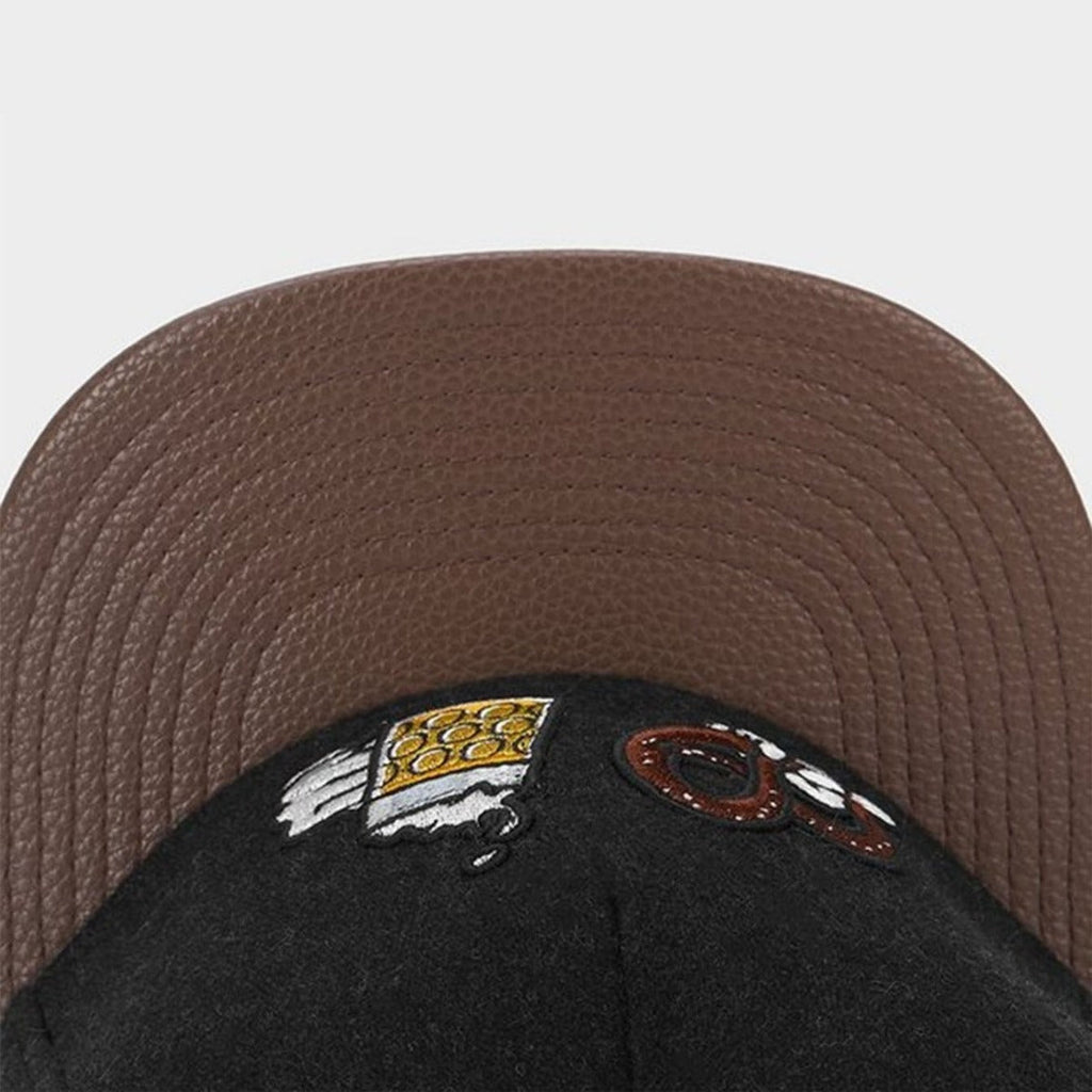 Trendy flat brimmed snapback hatsfall winterheattech