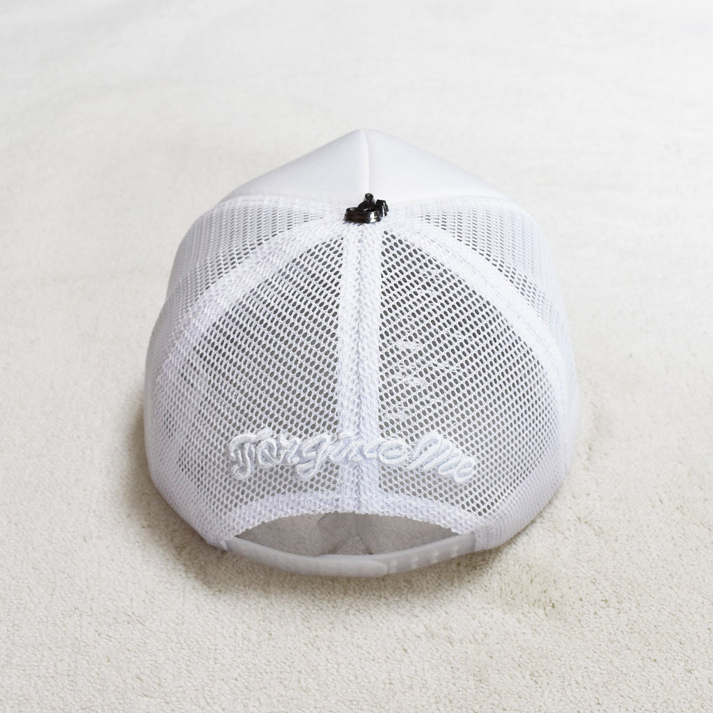 Syna world hat trick cap trucker cap