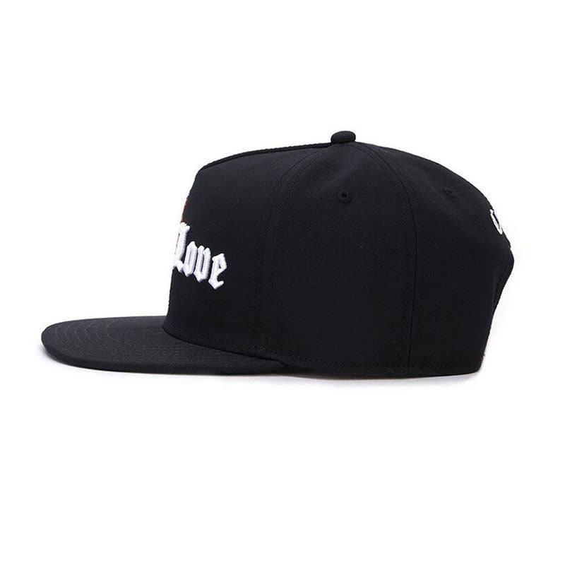 Trendy flat brimmed snapback hatscee love cap adjustable