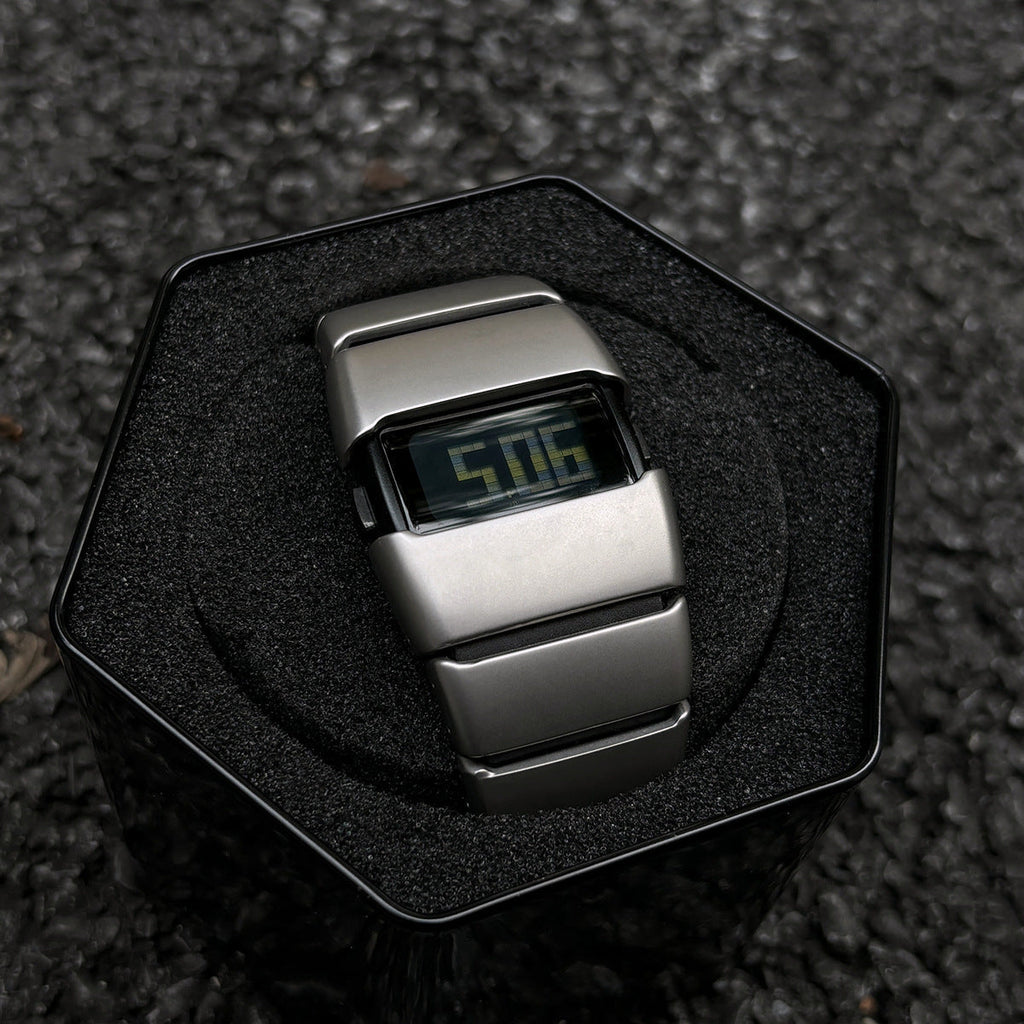 Men's watches y2k special-shaped medieval design for men and women