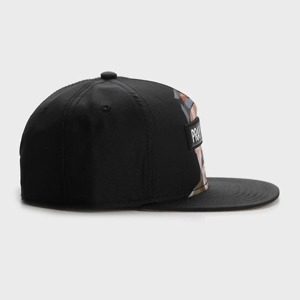 Trendy flat brimmed snapback hatsfor men and women neutral