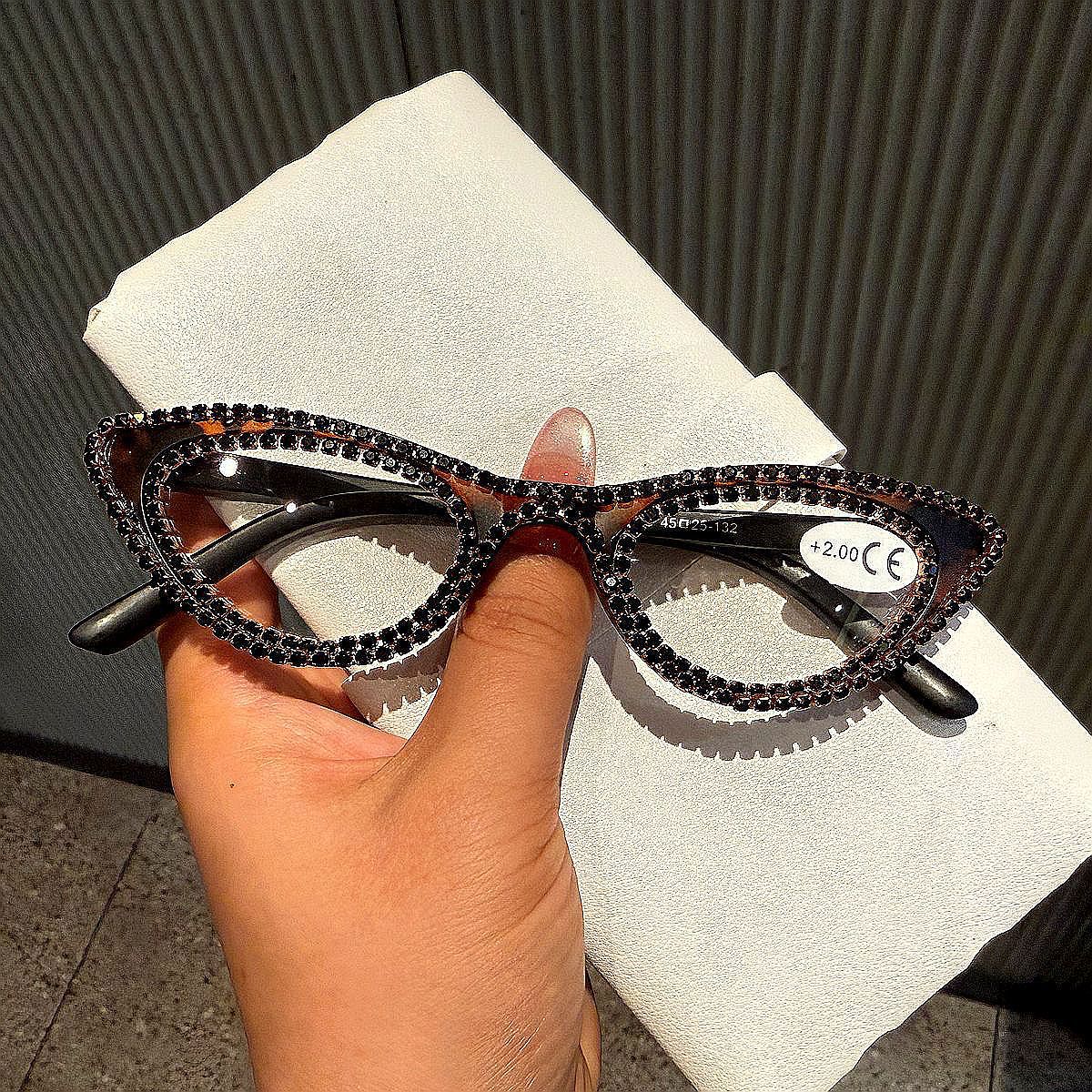 Trendy punk glasses retro cat eyes