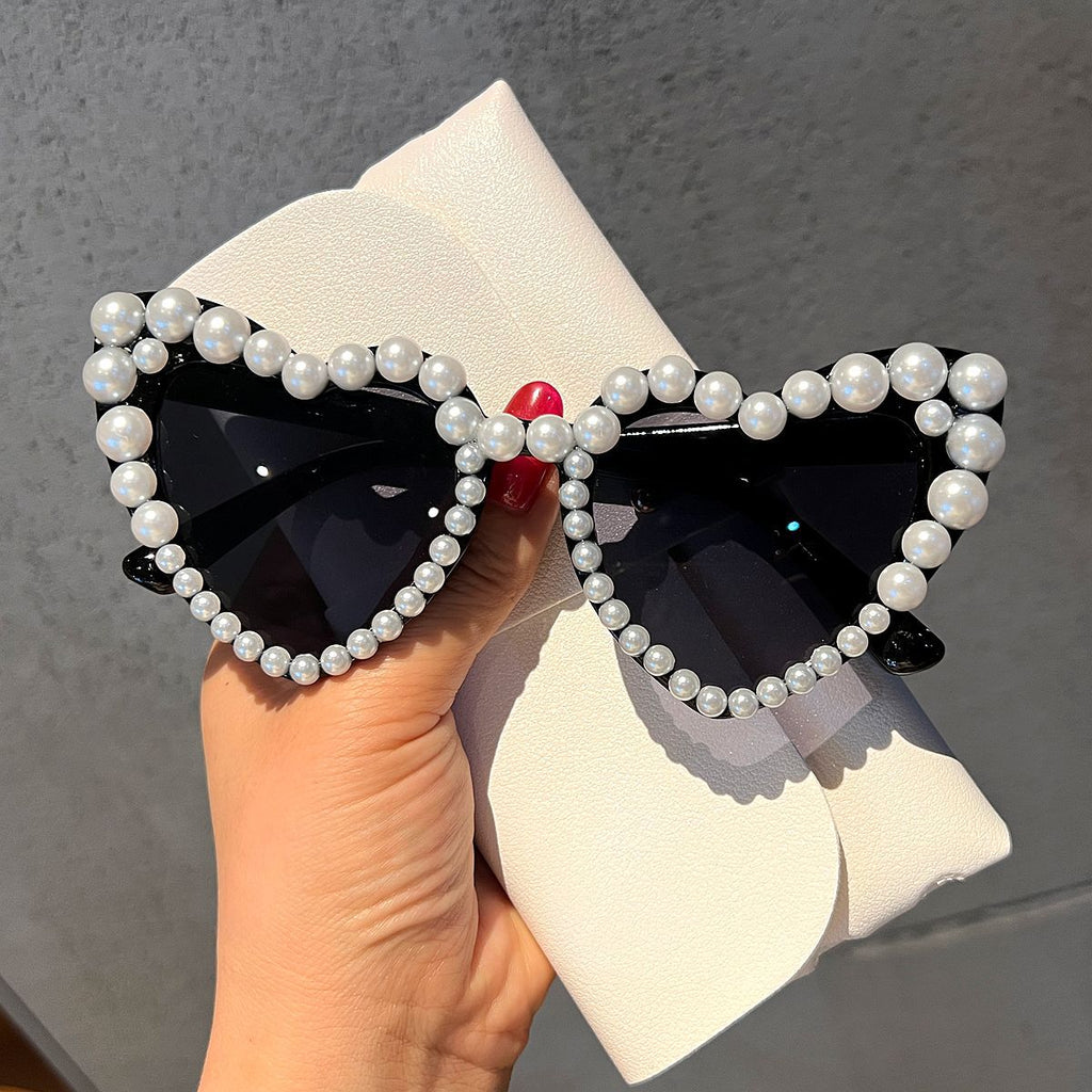 Trendy punk glasses heart inlaid with pearls