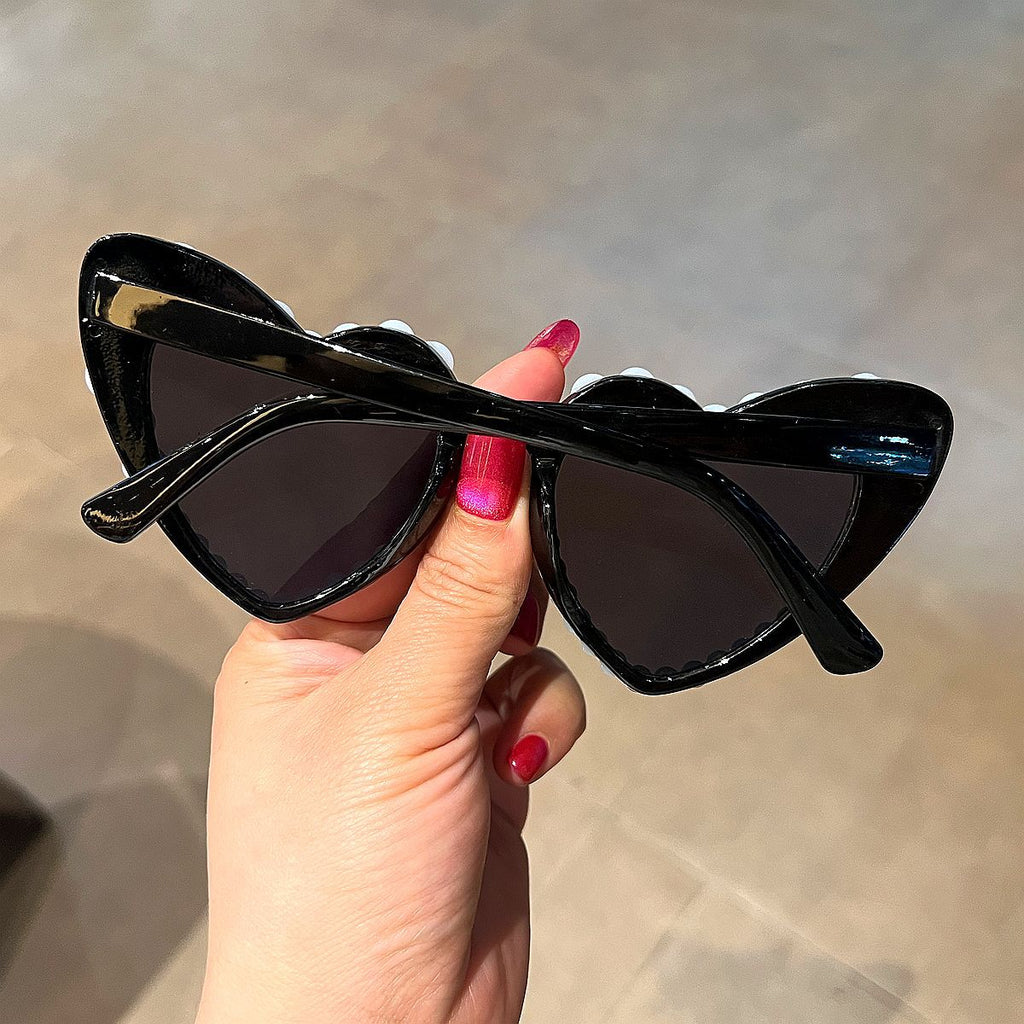 Trendy punk glasses heart inlaid with pearls