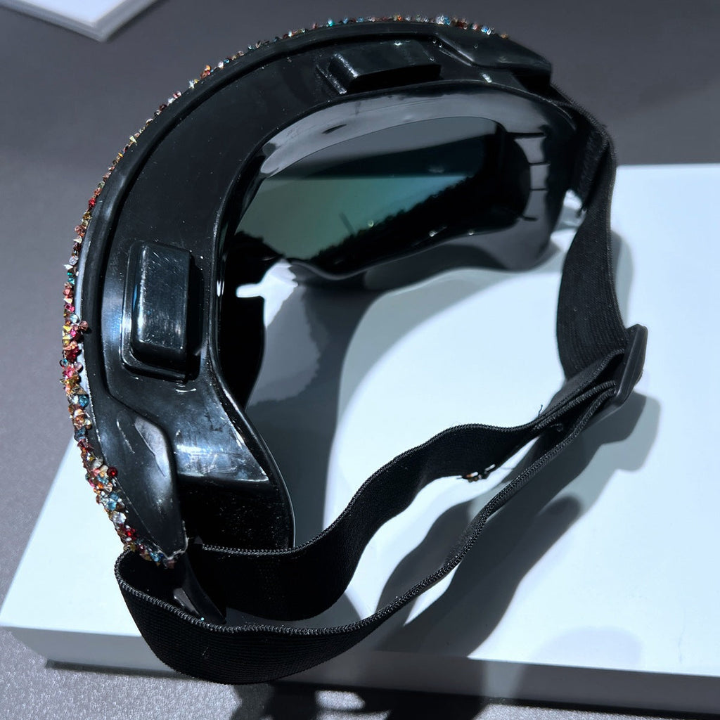 Trendy punk glasses diamond windproof