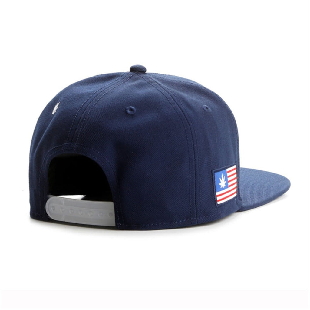 Trendy flat brimmed snapback hatsletterstonedembroider sunshade