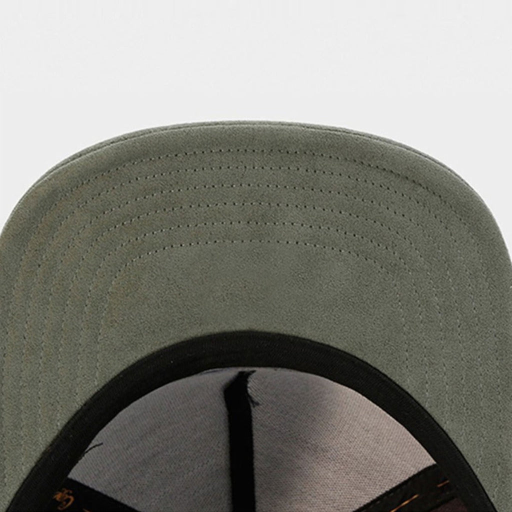 Trendy flat brimmed snapback hatsadjustable breathable sun protection