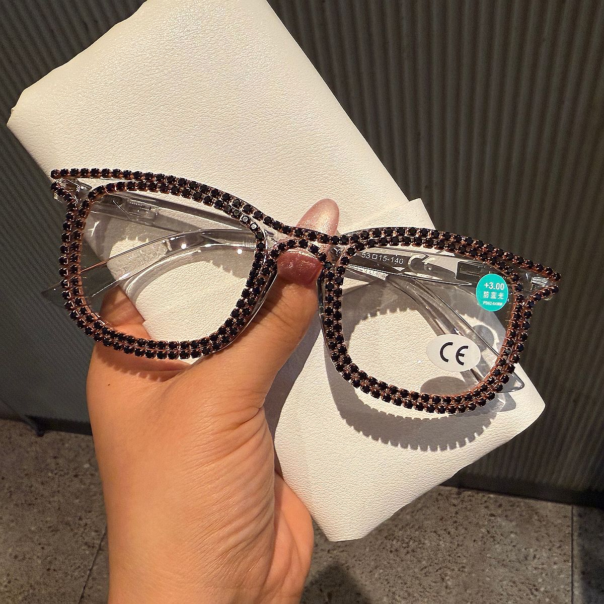 Trendy punk glasses diamond anti-blue light