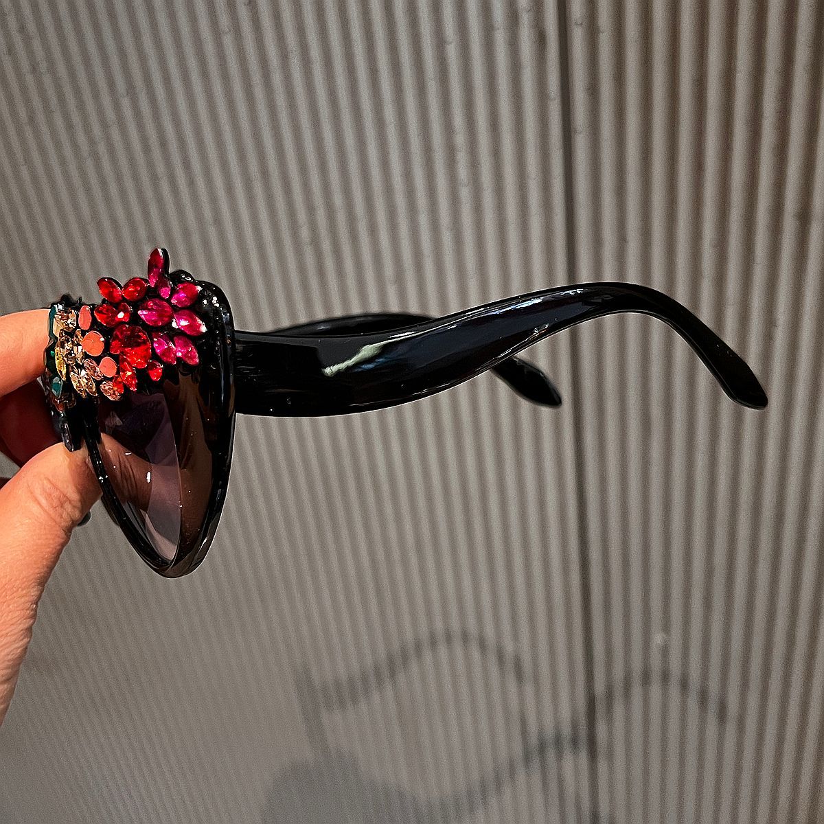 Trendy punk glasses cat eyes retro