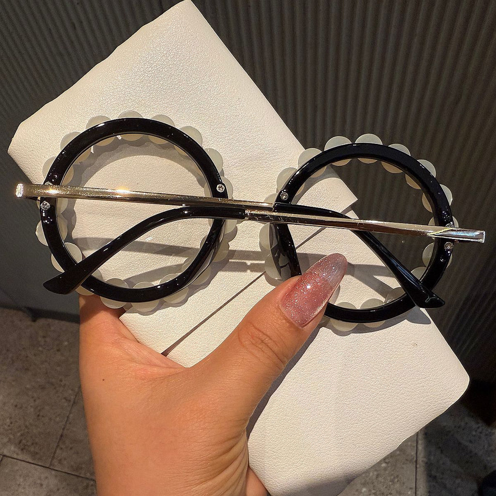 Trendy punk glasses retro round frame with pearl trim