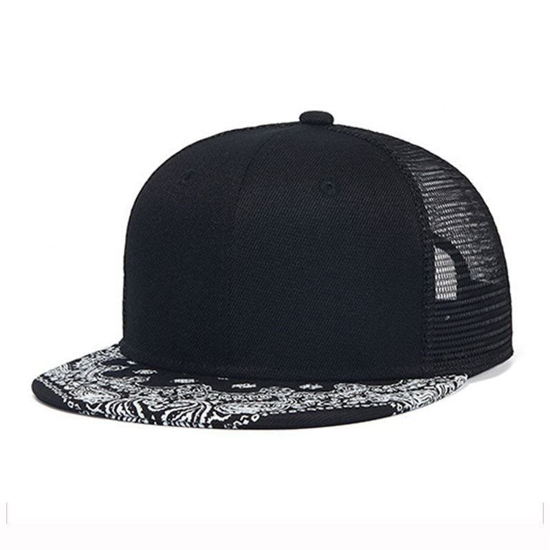 Trendy flat brimmed snapback hatsbreathable mesh