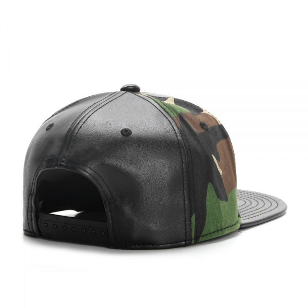 Trendy flat brimmed snapback hatsmesh adjustable sunshade