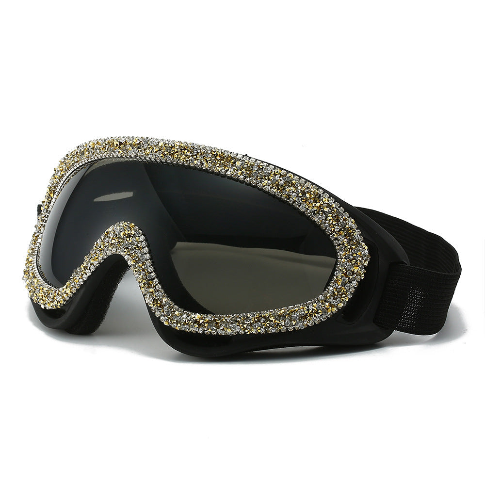 Trendy punk glasses sand and dustproof diamond windshield