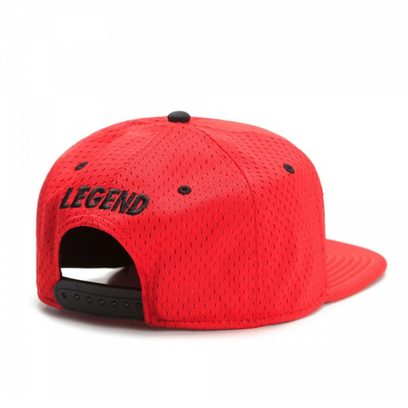 Trendy flat brimmed snapback hatsmesh quick-drying and breathable