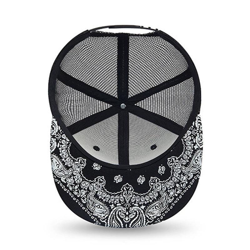Trendy flat brimmed snapback hatsbreathable mesh