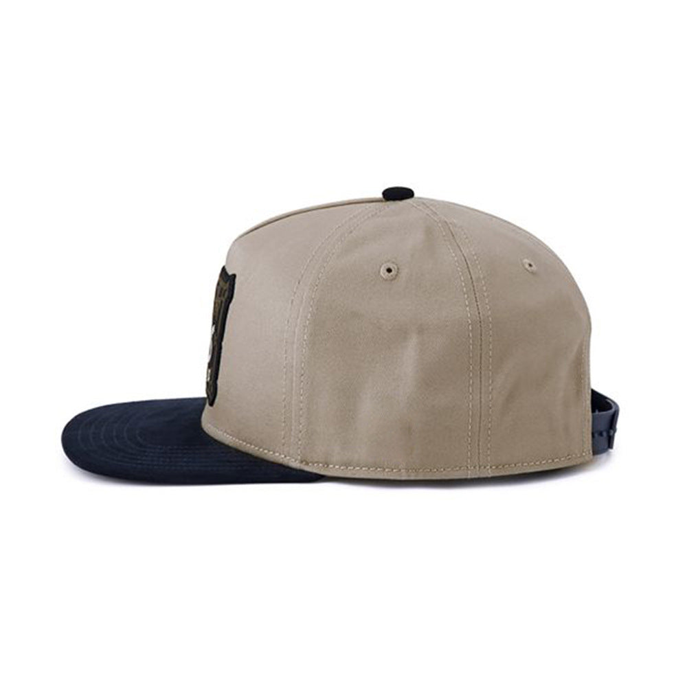 Trendy flat brimmed snapback hatsshade