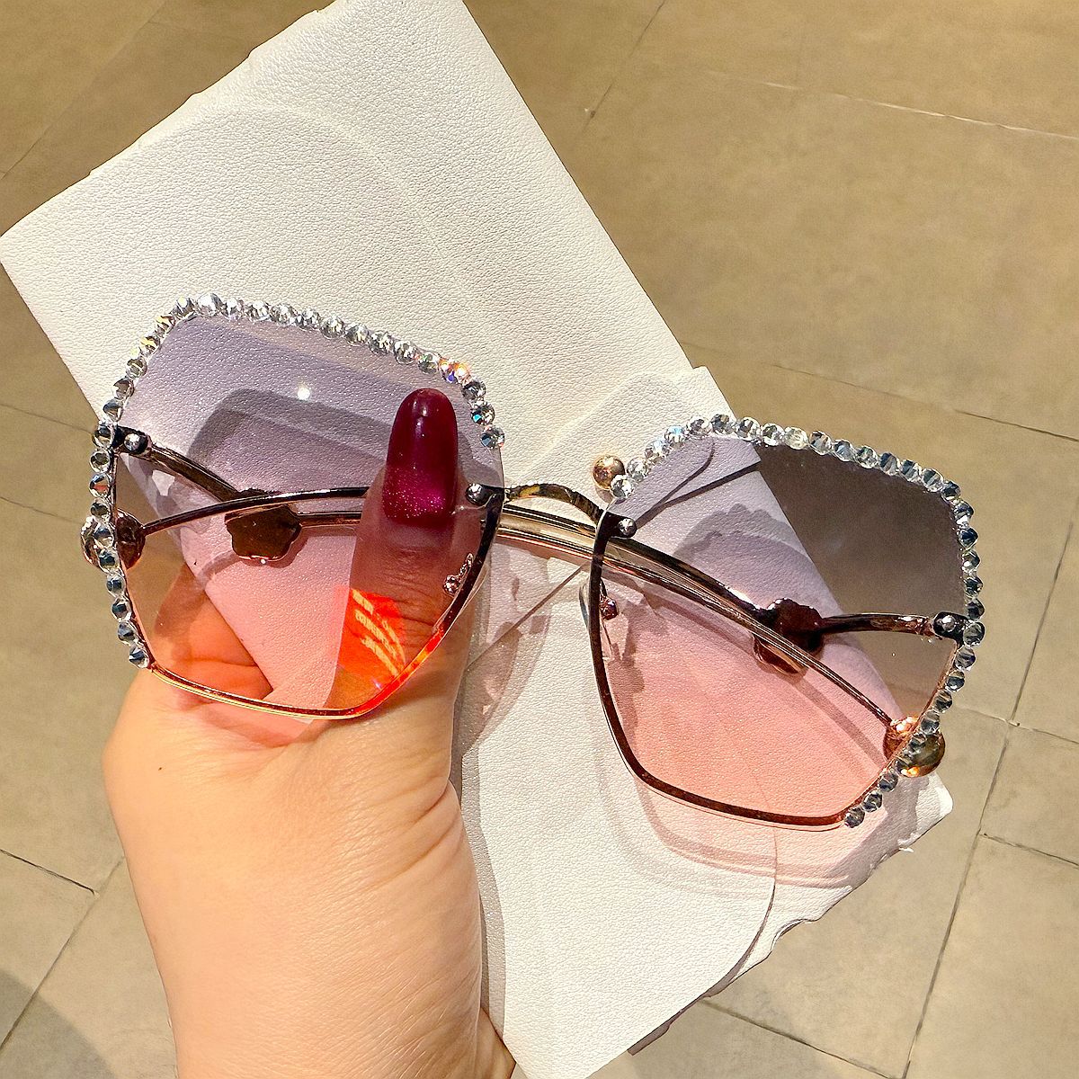Trendy punk glasses diamond-encrusted uv protection