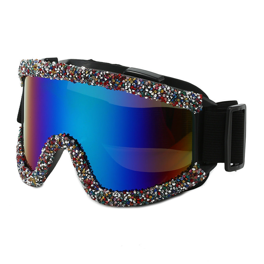 Trendy punk glasses sand and dustproof
