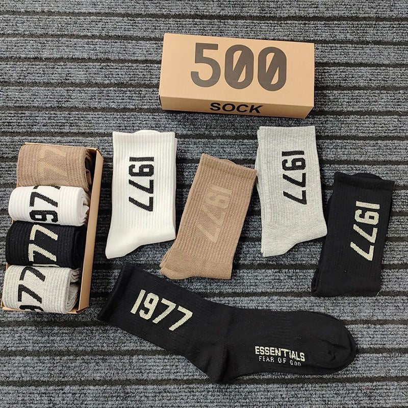 Men socks insretroknee socks